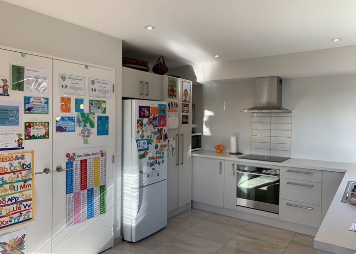  at 1/532 Armagh St, Linwood, Christchurch City, Canterbury