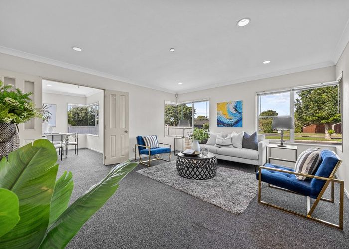  at 206 Carnoustie Drive, Wattle Downs, Manukau City, Auckland
