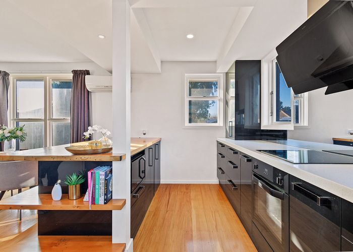  at 9 Oakhampton Street, Hornby, Christchurch