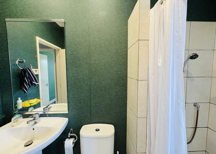  at 6 Holly court, City Centre, Palmerston North, Manawatu / Whanganui