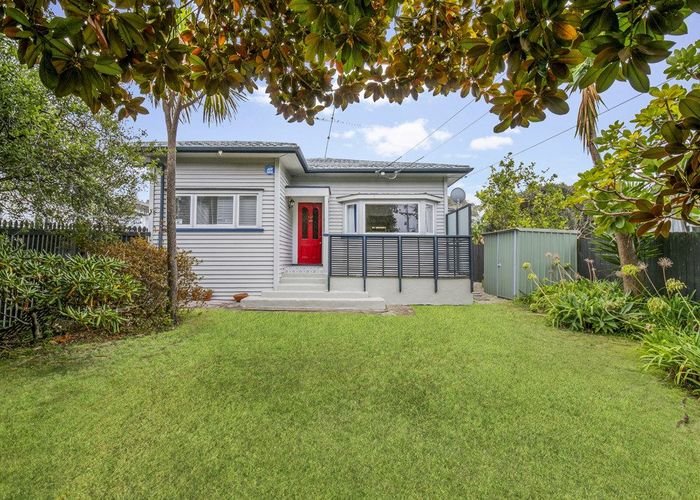  at 18 Rangipawa Road, One Tree Hill, Auckland