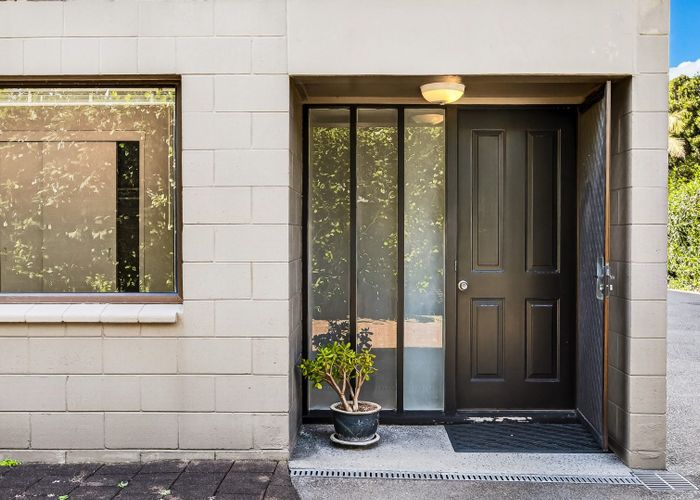  at 13b Muritai Road, Milford, North Shore City, Auckland