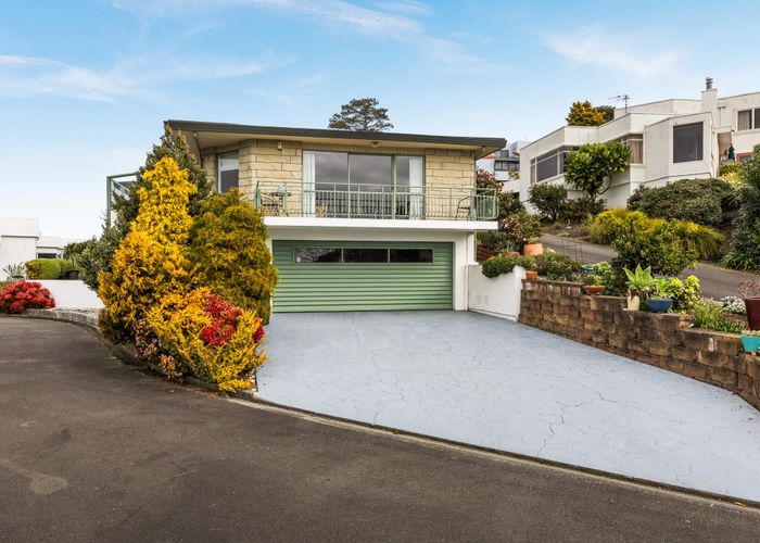  at 2/89 Churchill Drive, Taradale, Napier, Hawke's Bay
