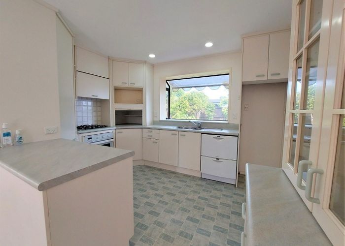  at 12 Chequers Avenue, Chartwell, Hamilton, Waikato