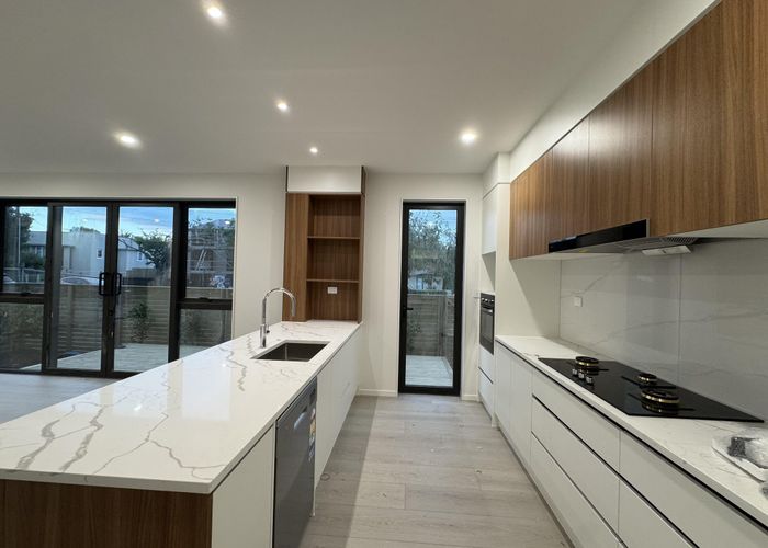  at 10A Cadman Avenue, Greenlane, Auckland City, Auckland