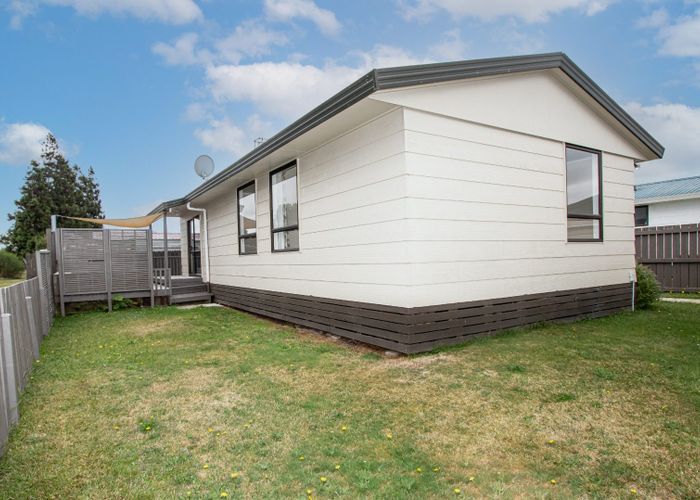  at 21B Purcell Place, Melville, Hamilton, Waikato
