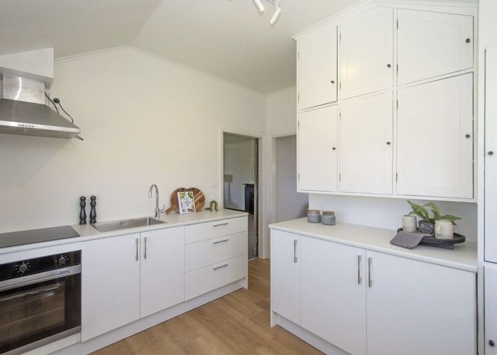  at 3 Hobson Street, Woolston, Christchurch City, Canterbury