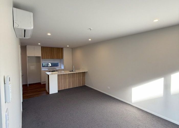  at 6/20 Fitzherbert Road, Wainuiomata, Lower Hutt, Wellington