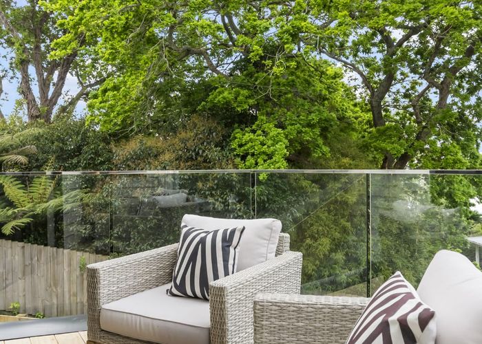  at 2/17B Eastglen Road, Glen Eden, Waitakere City, Auckland