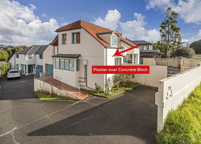  at 1/208 East Coast Road, Forrest Hill, Auckland