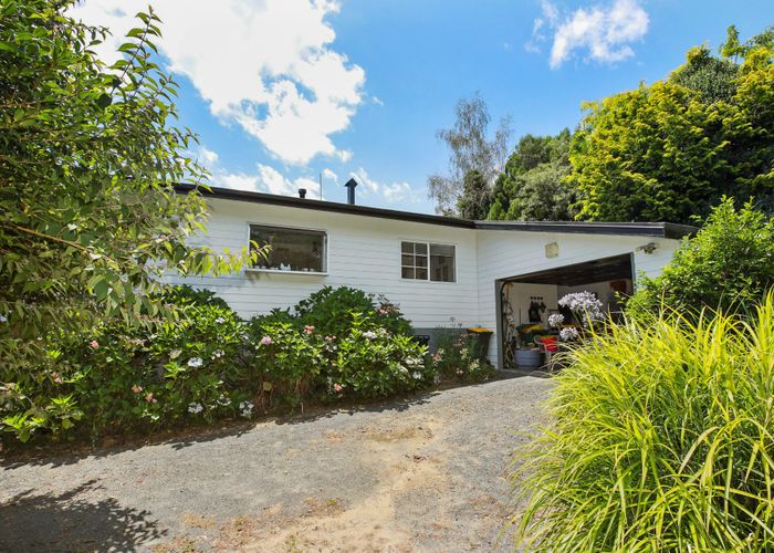  at 1820 Cambridge Road, Te Awamutu