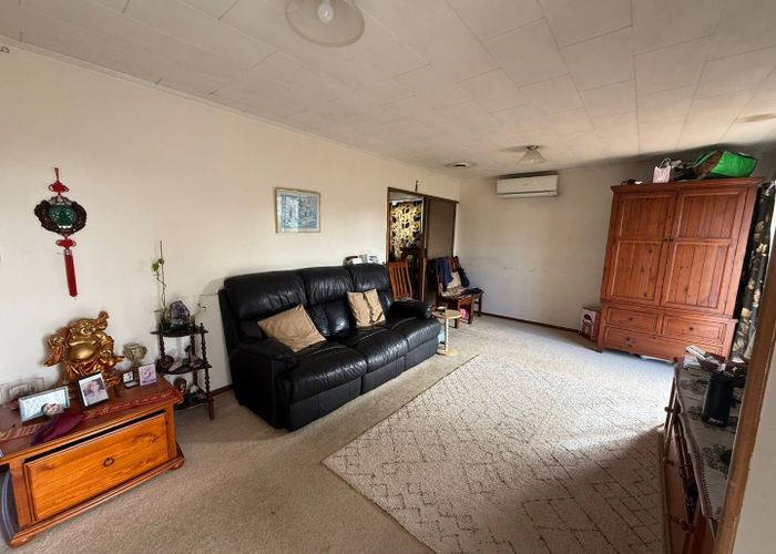  at 5 Chesley Place, Half Moon Bay, Auckland