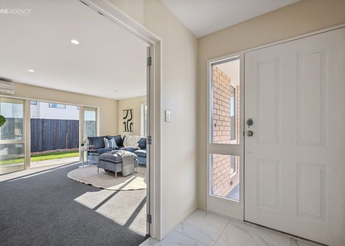 at 9a Hurricane Way, Wigram, Christchurch City, Canterbury