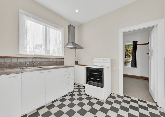  at 573A Ferry Road, Woolston, Christchurch City, Canterbury