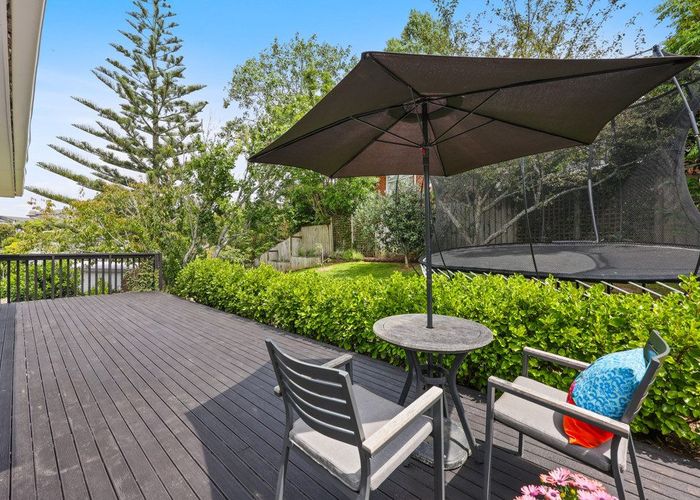  at 16 Judkins Crescent, Cockle Bay, Manukau City, Auckland