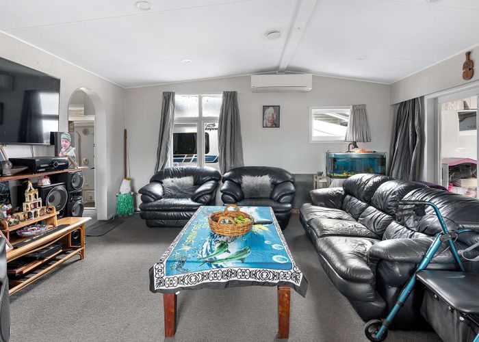  at 808 Nelson Street North, Mahora, Hastings