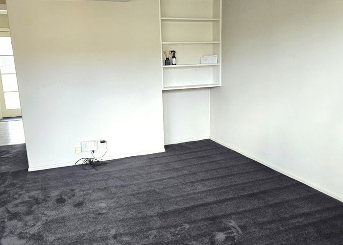  at 4/18 Herbert Road, Mount Eden, Auckland City, Auckland