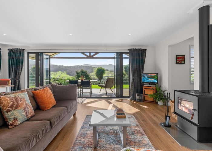  at 34 Spioenkop Road, Kaiwaka