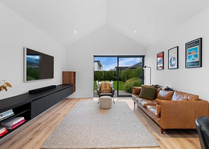  at 6 Helen Place, Halswell, Christchurch City, Canterbury