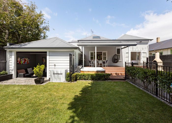  at 230 River Road, Claudelands, Hamilton