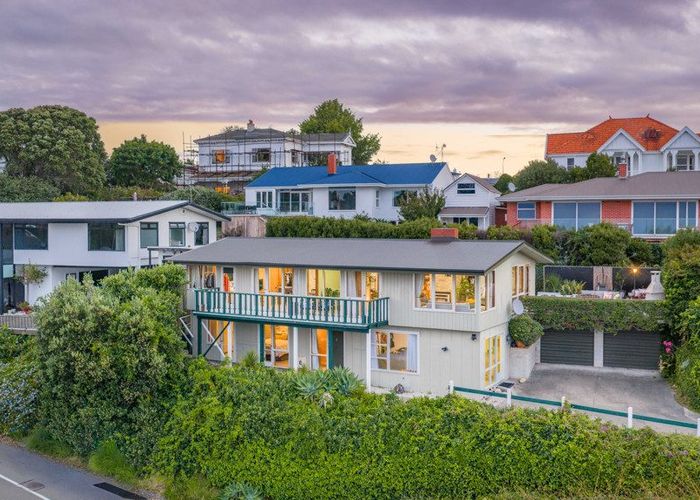  at 5 Seapoint Road, Bluff Hill, Napier, Hawke's Bay