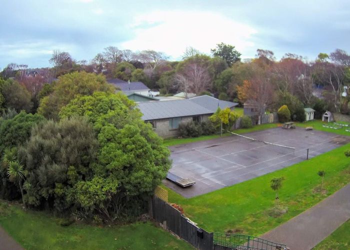  at 65 Gladstone Terrace, Gladstone, Invercargill