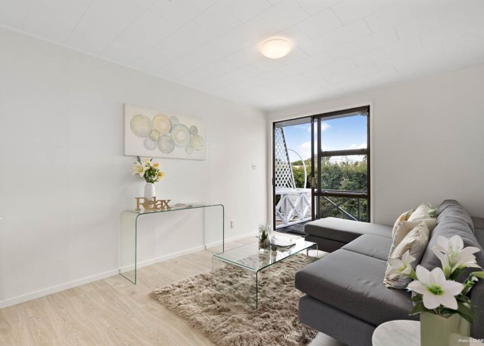  at 1/15 Garland Road, Greenlane, Auckland