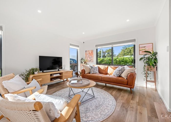  at 9 Pattullo Crescent, Wallaceville, Upper Hutt, Wellington