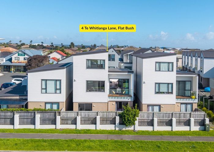  at 4 Te Whitinga Lane, Flat Bush, Manukau City, Auckland