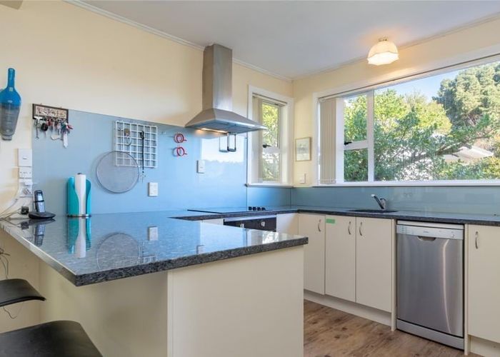  at 14 Manor Drive, Stokes Valley, Lower Hutt, Wellington