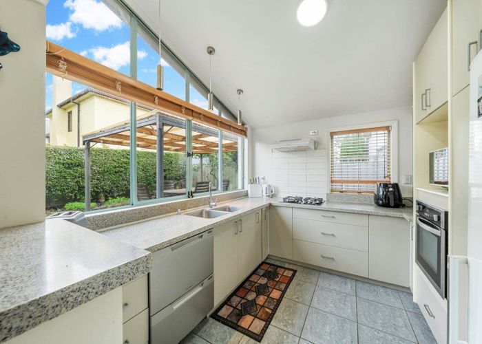 at 9/201 Great South Road, Greenlane, Auckland City, Auckland