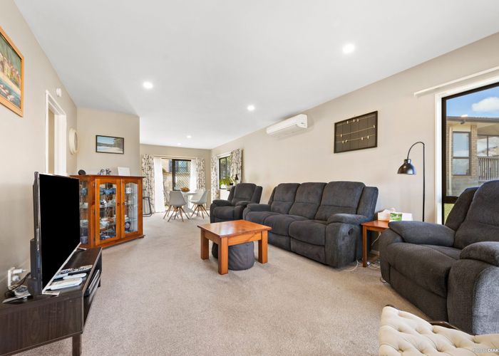  at 38/197 Royal Road, Massey, Waitakere City, Auckland
