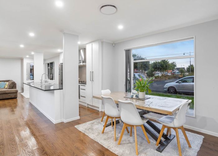  at 37 Tarapiroe Avenue, Takanini, Auckland