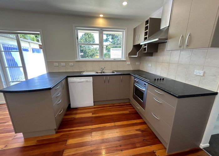  at 38 Lynton Road, Mount Wellington, Auckland City, Auckland
