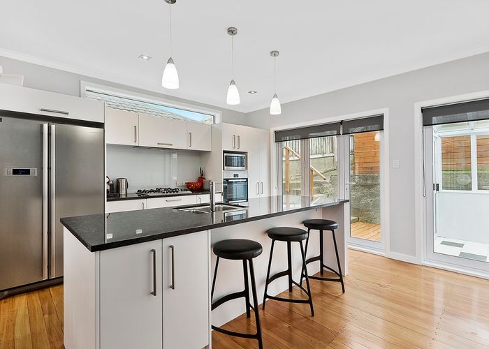  at 37 Cockayne Road, Khandallah, Wellington