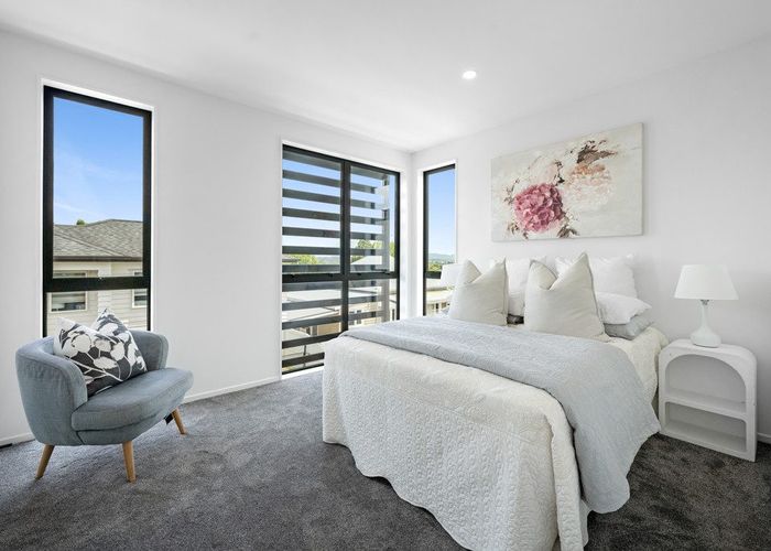  at 1664E Great North Road, Avondale, Auckland City, Auckland