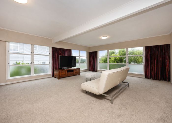  at 13 Park Hill Road, Birkenhead, Auckland