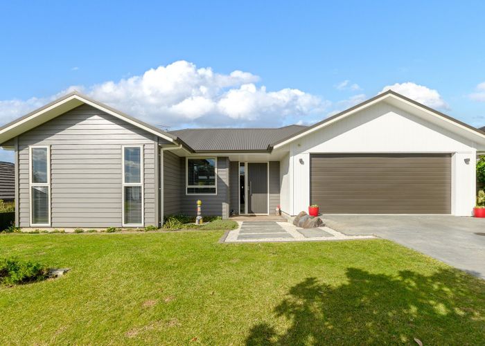  at 32 Fairfax Crescent, Pyes Pa, Tauranga, Bay Of Plenty