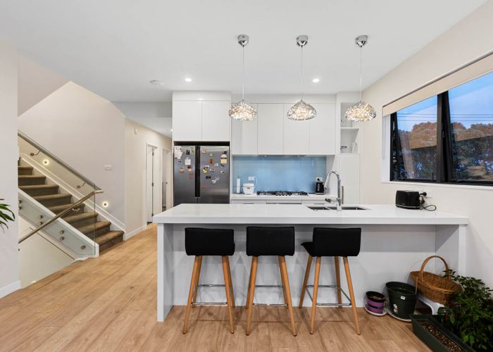  at 16 Gilfillan Street, Blockhouse Bay, Auckland