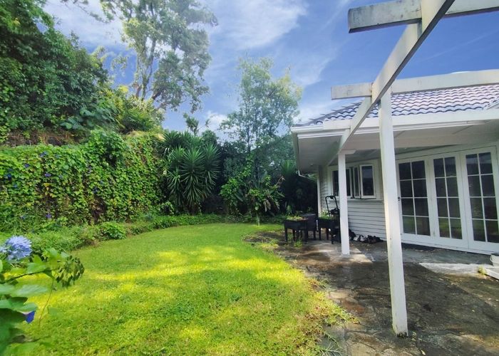  at 12 Charlton Ave, Mount Eden, Auckland City, Auckland