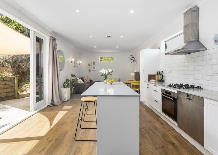  at 162 Darlington Road, Miramar, Wellington, Wellington