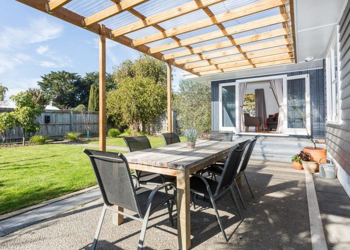  at 4 Exeter Crescent, Pirimai, Napier