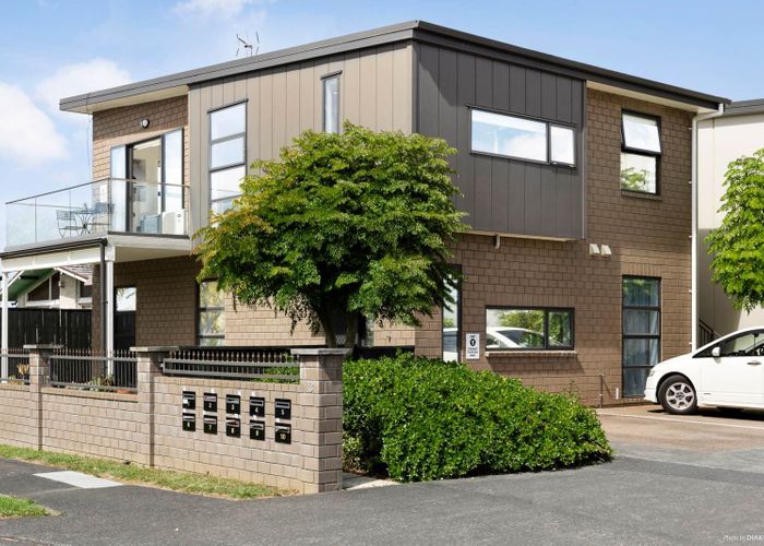  at 6/3 Woolfield Road, Papatoetoe, Manukau City, Auckland