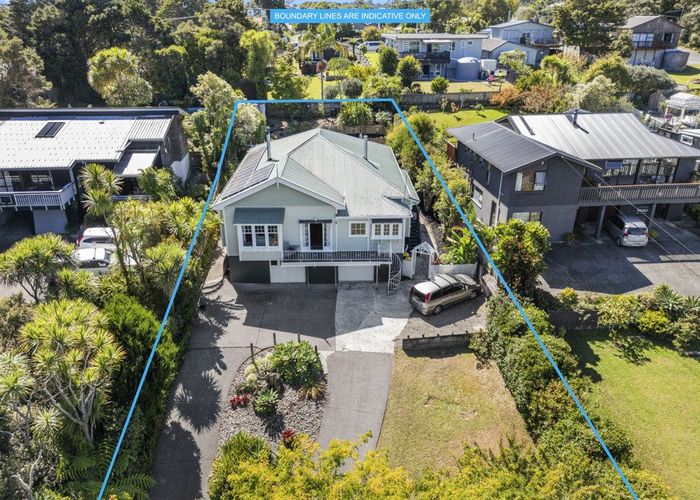  at 9 Remu Place, Greenhithe, Auckland