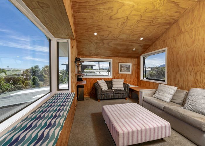  at 9 Johnston Crescent, Haast, Westland, West Coast