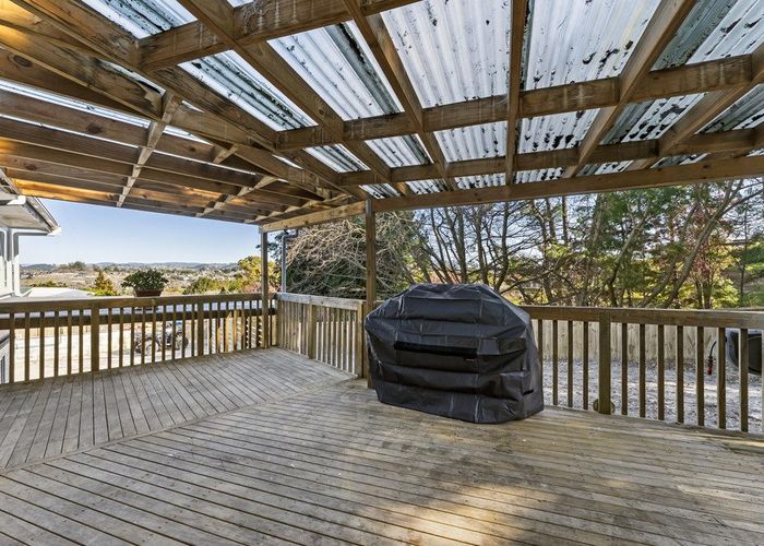  at 11 Graham Place, Bellevue, Tauranga, Bay Of Plenty