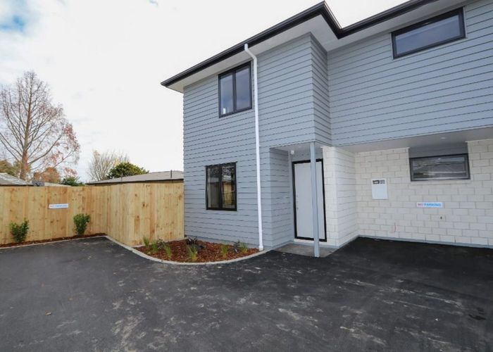  at 2/71 Normandy Avenue, Melville, Hamilton, Waikato