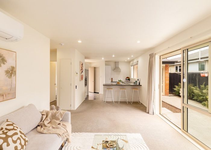  at 1/244 Keyes Road, New Brighton, Christchurch