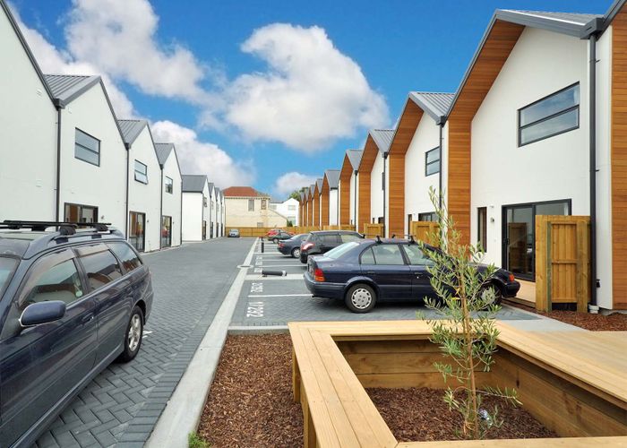  at 2/296 Hereford Street, Christchurch Central, Christchurch