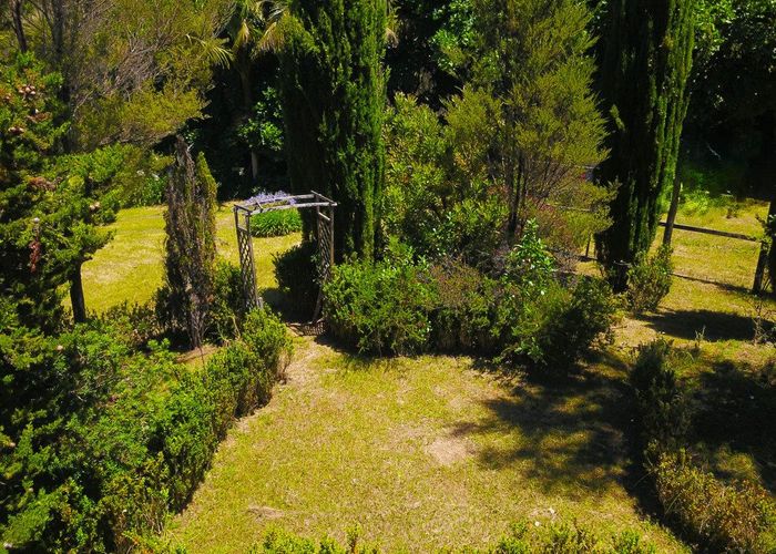  at 223 Peria Road, Peria